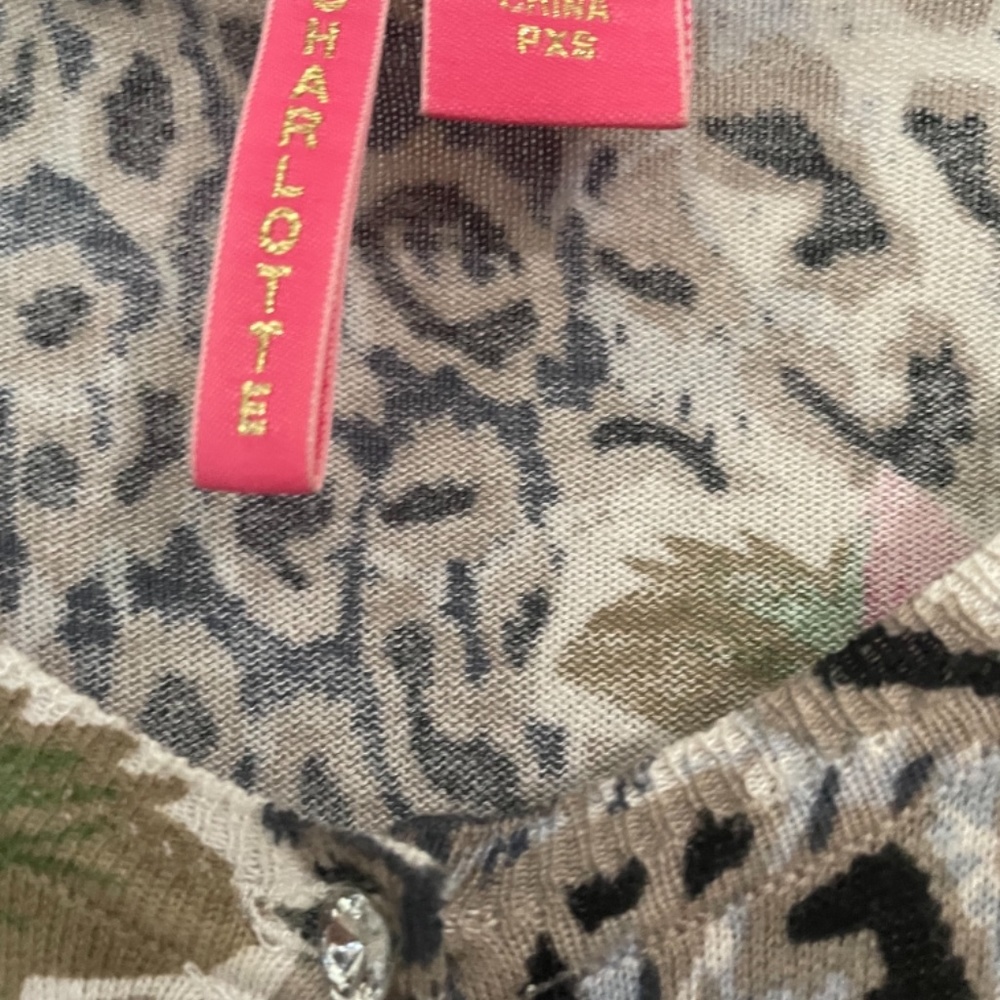 Cardigans - Picture 3 of 3